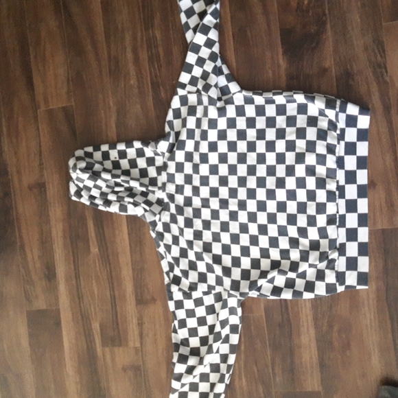Black and white Checkerd hoodie from Ardene size LG - Picture 2 of 2